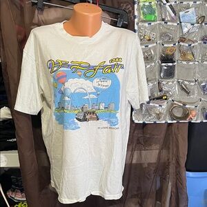 Hanes White Short Sleeve 1988 VF Fair St. Louis Graphic Tee